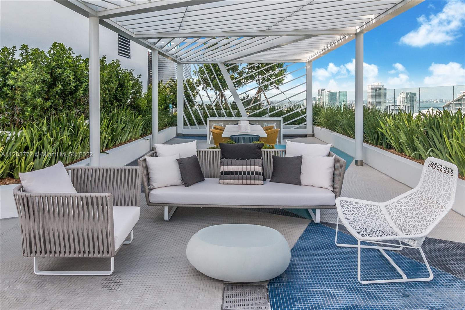 45 SW 9th St Unit: 4003