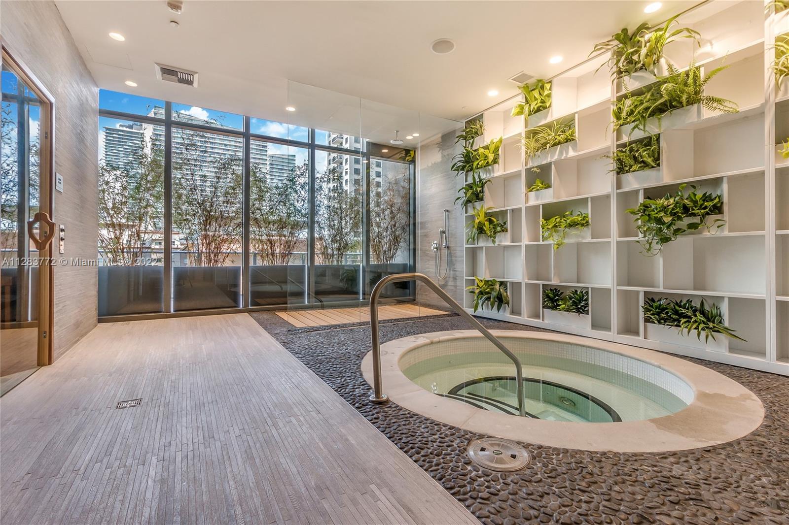 45 SW 9th St Unit: 4003