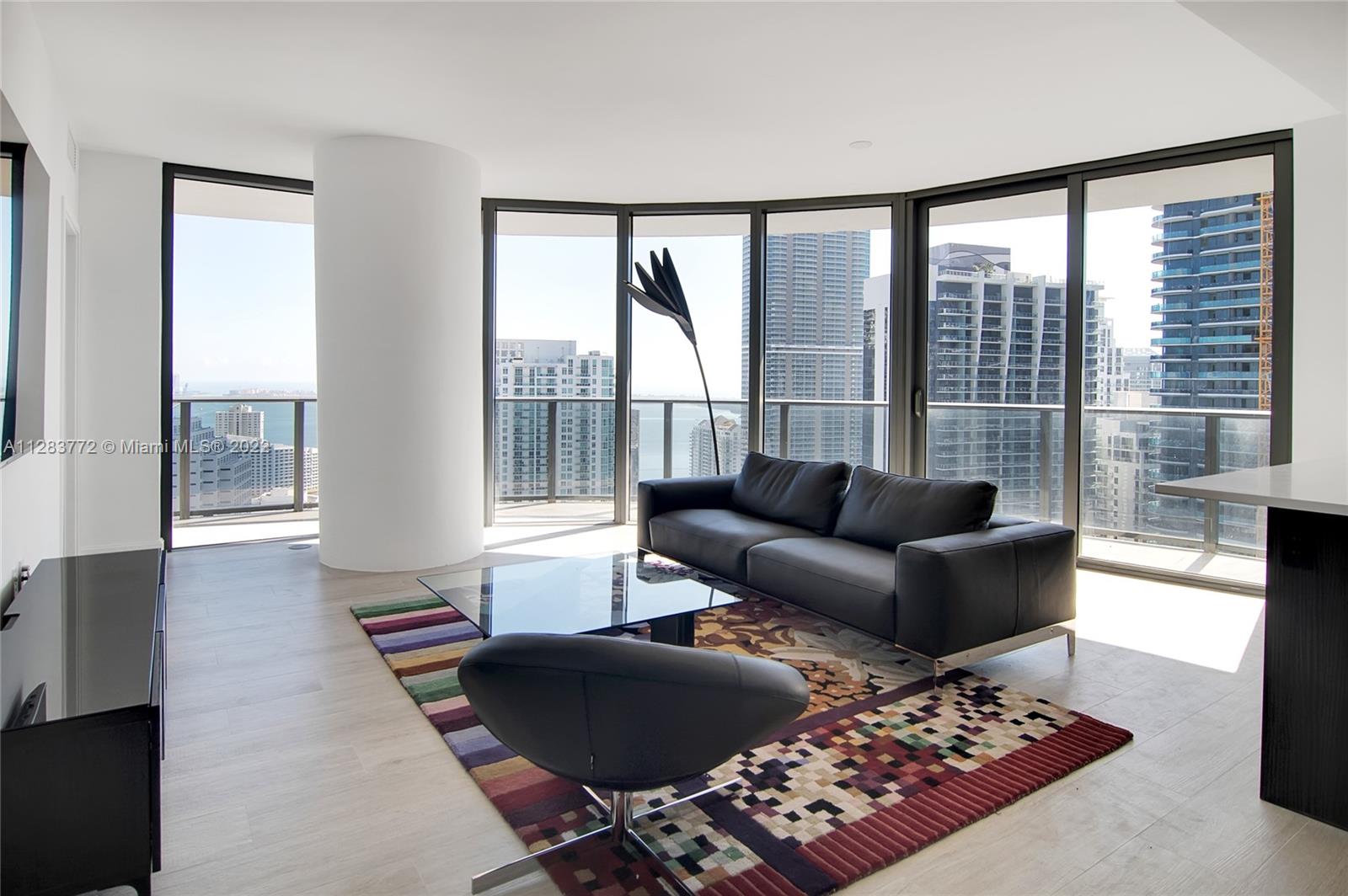 45 SW 9th St Unit: 4003