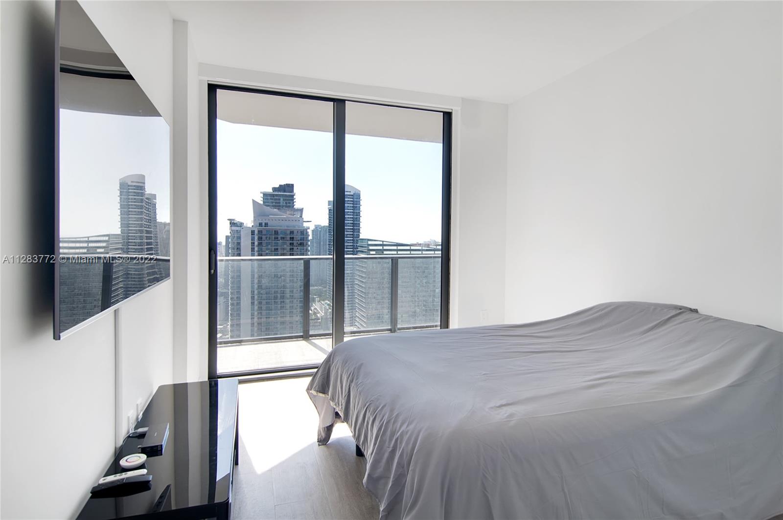 45 SW 9th St Unit: 4003
