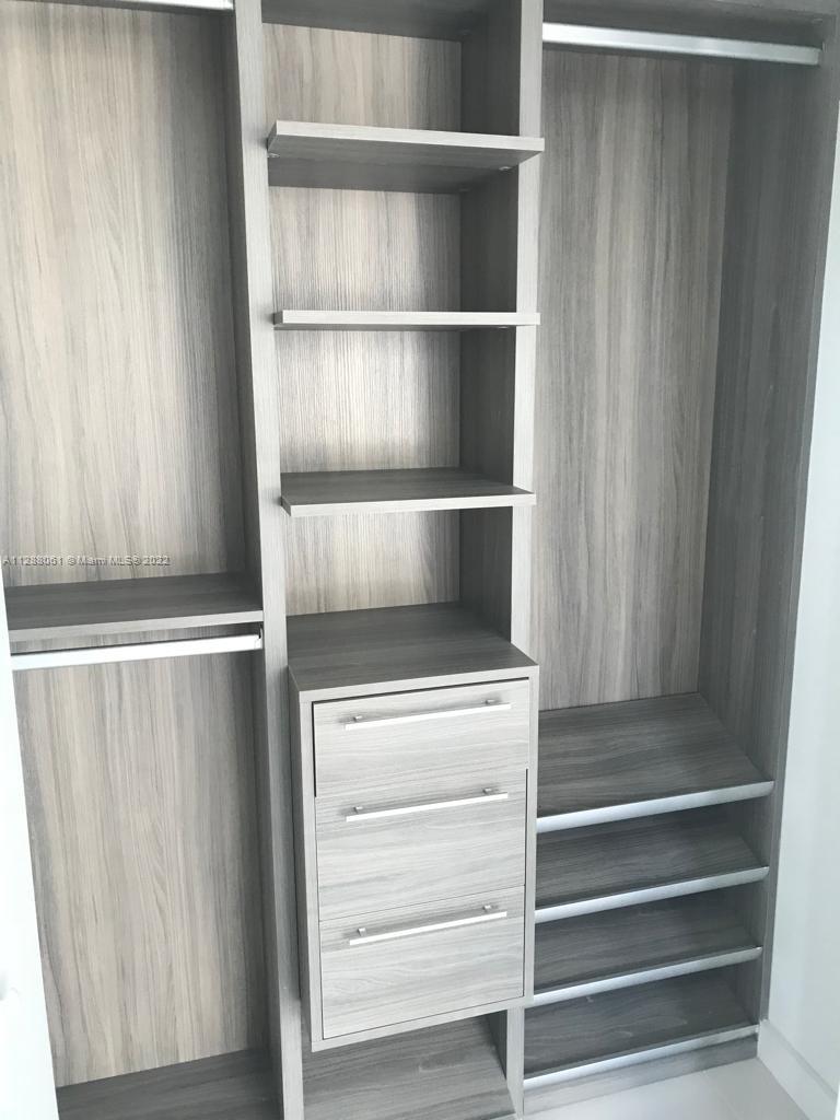1300 S Miami Ave Unit: 1404