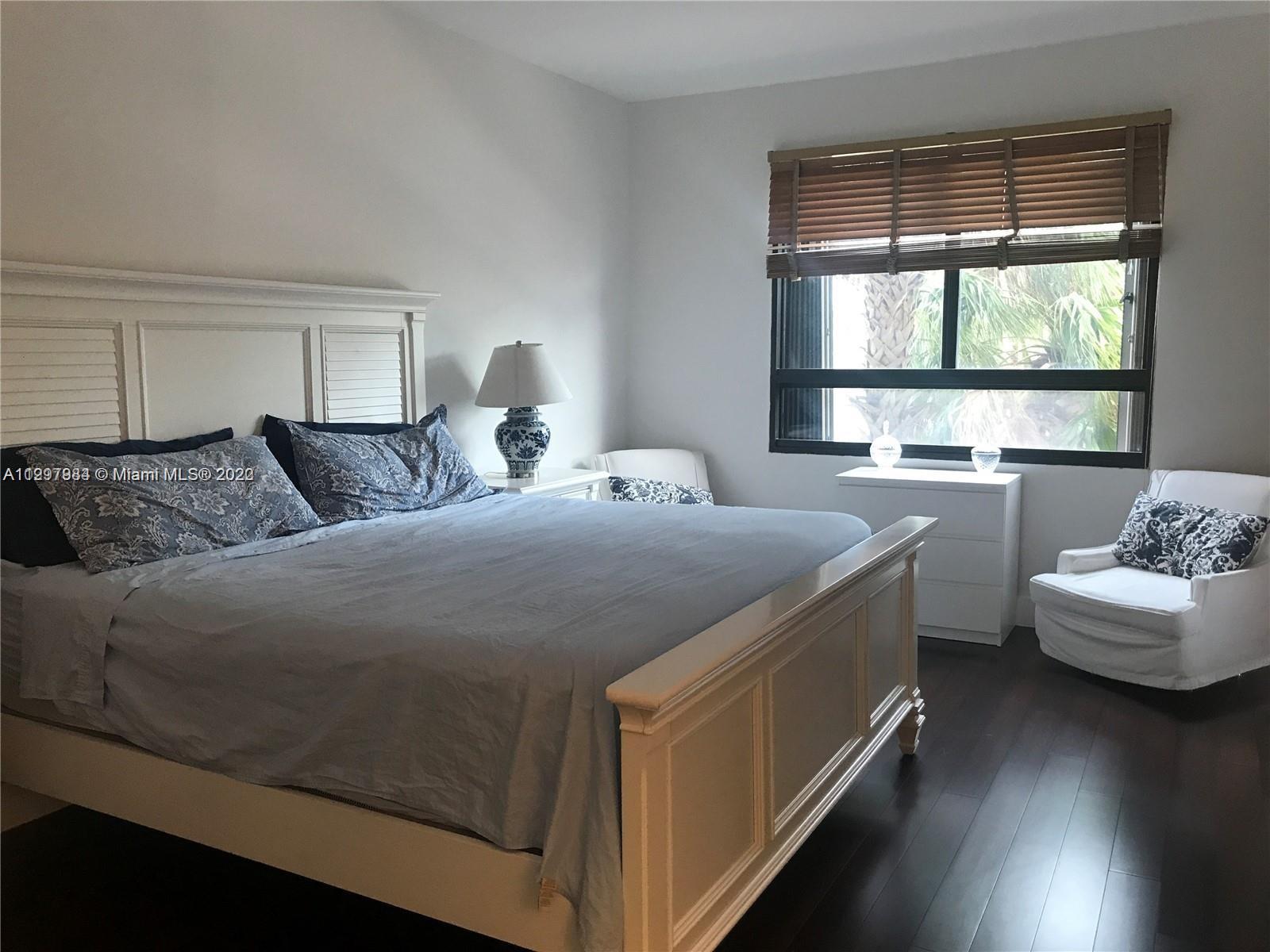151 Crandon Blvd Unit: 237
