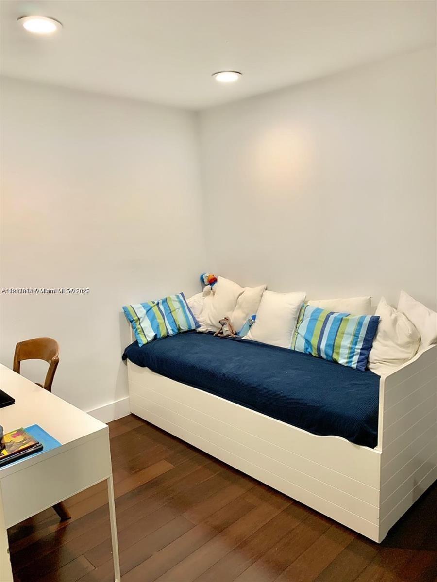 151 Crandon Blvd Unit: 237
