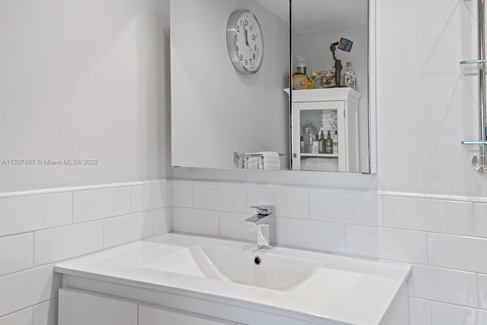 650 West Ave Unit: 2102