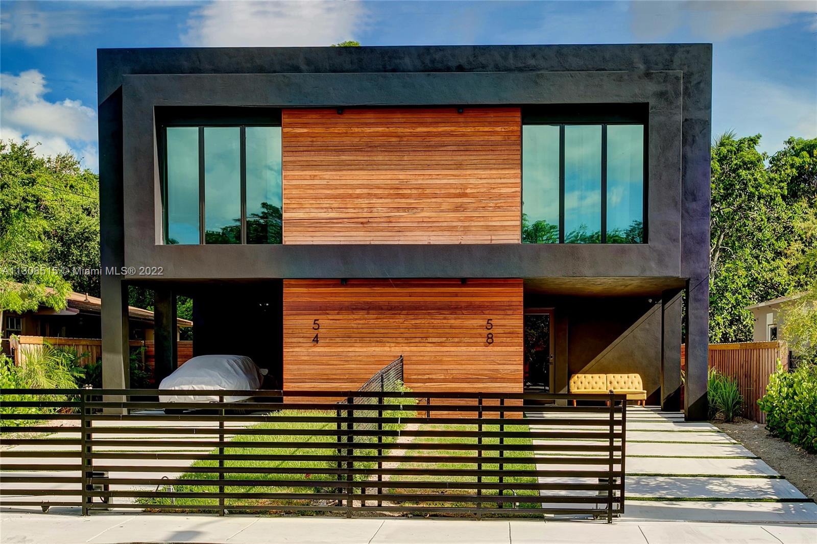 58 NW 52nd St