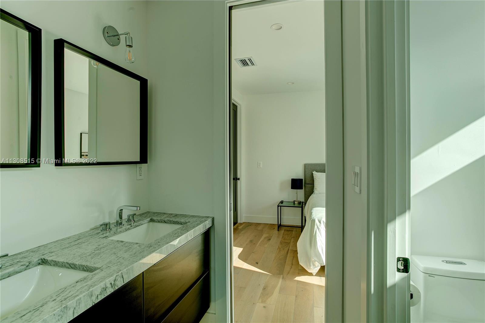 58 NW 52nd St