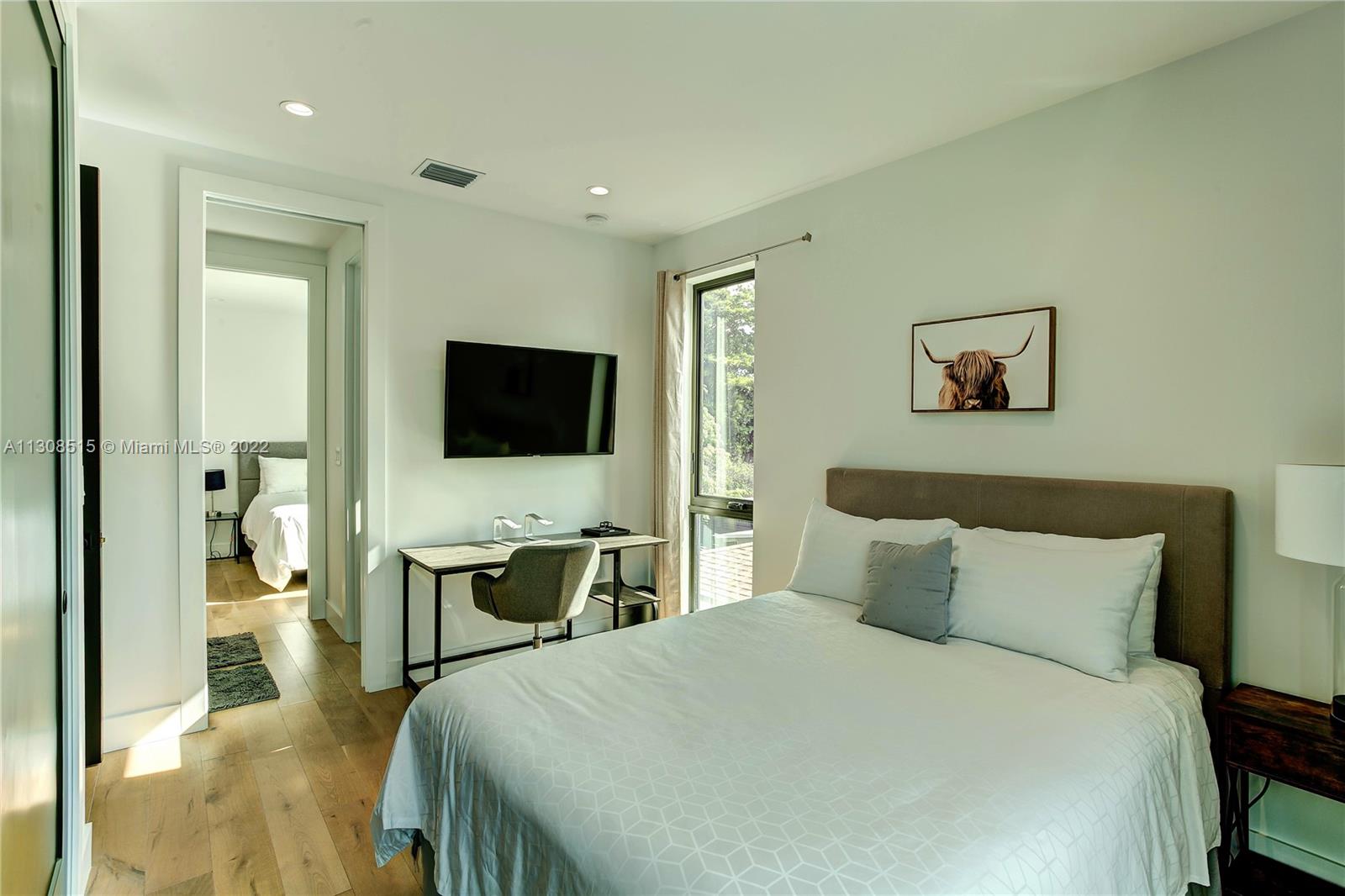 58 NW 52nd St