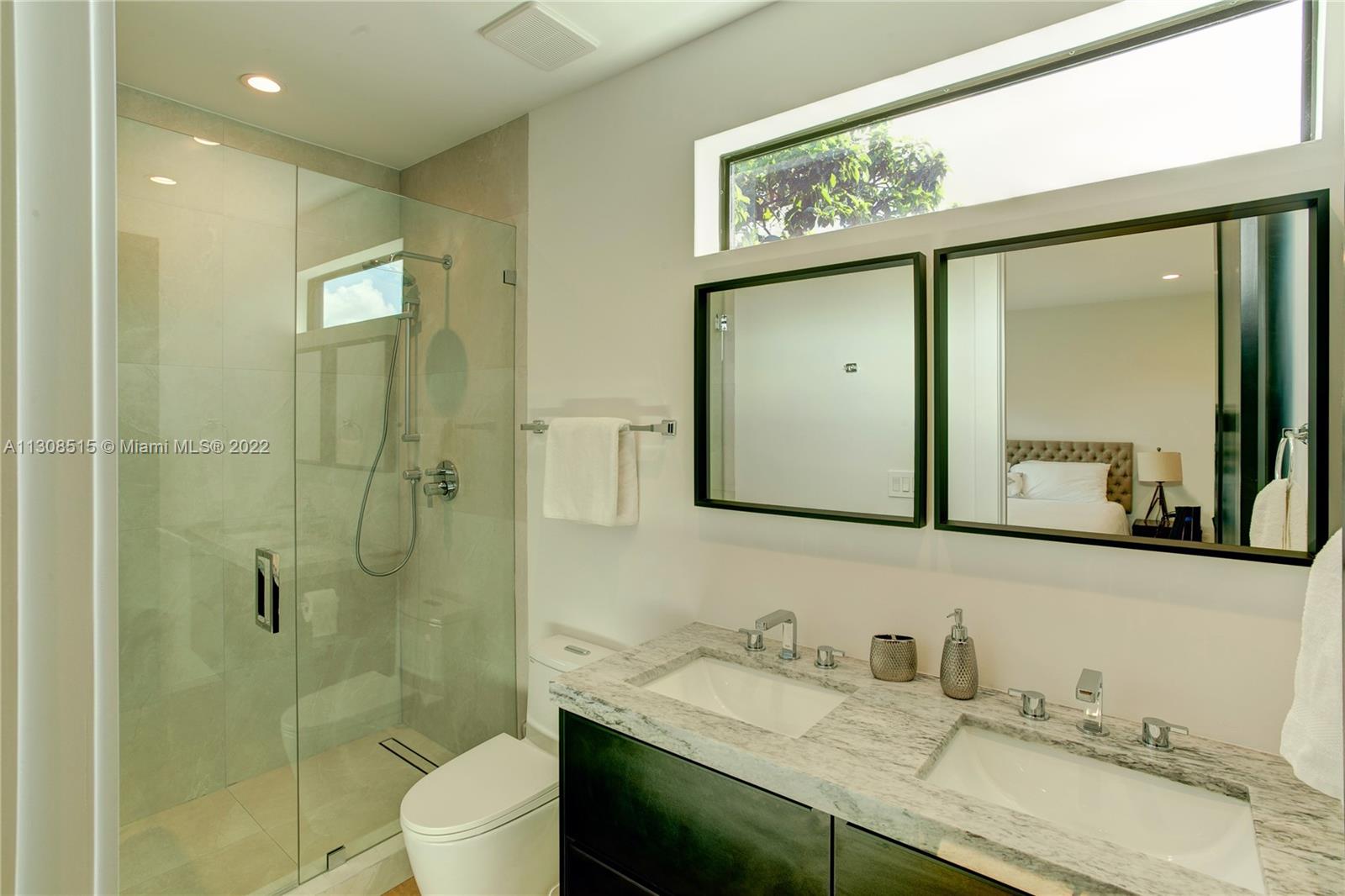 58 NW 52nd St