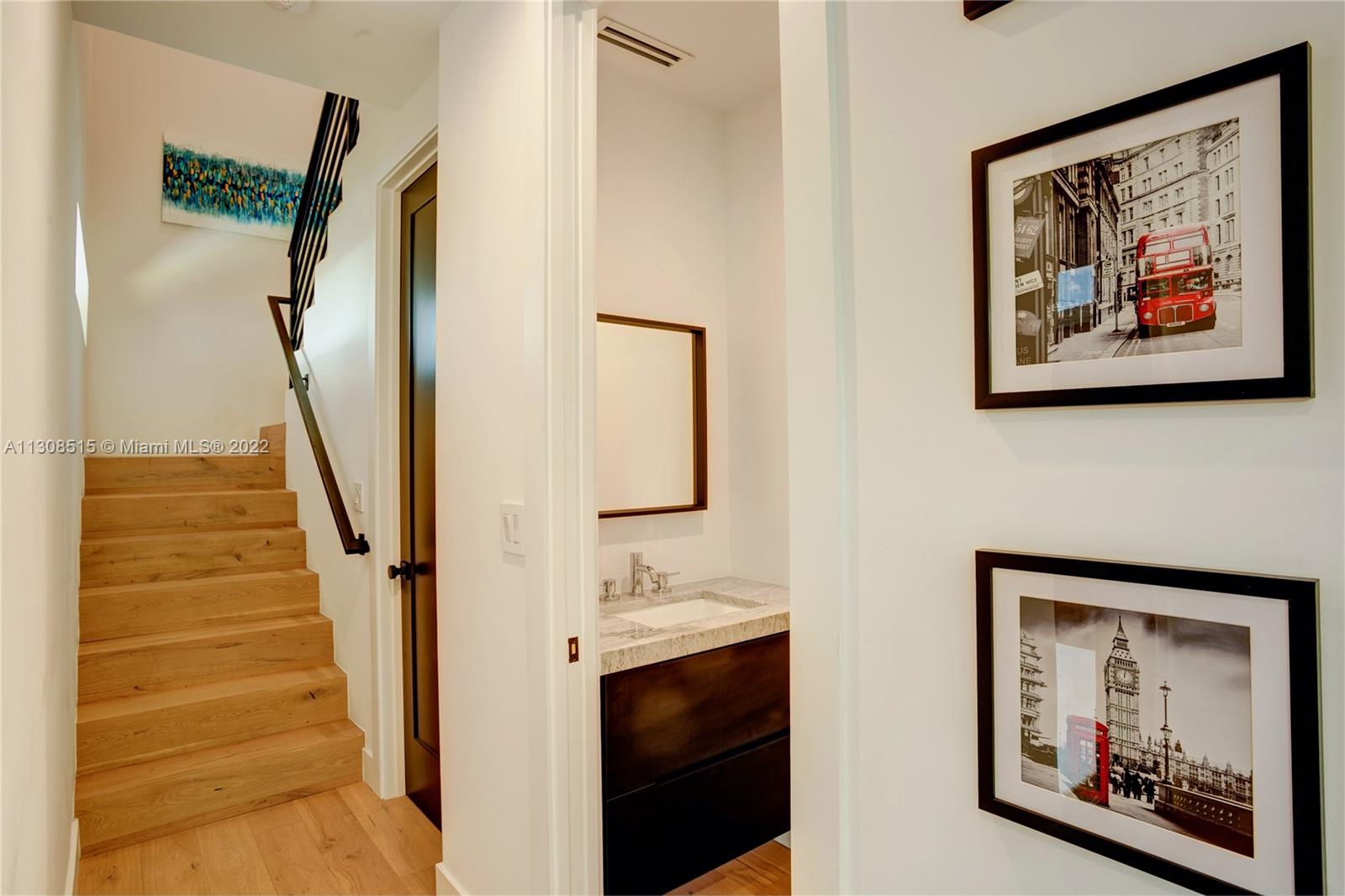 58 NW 52nd St