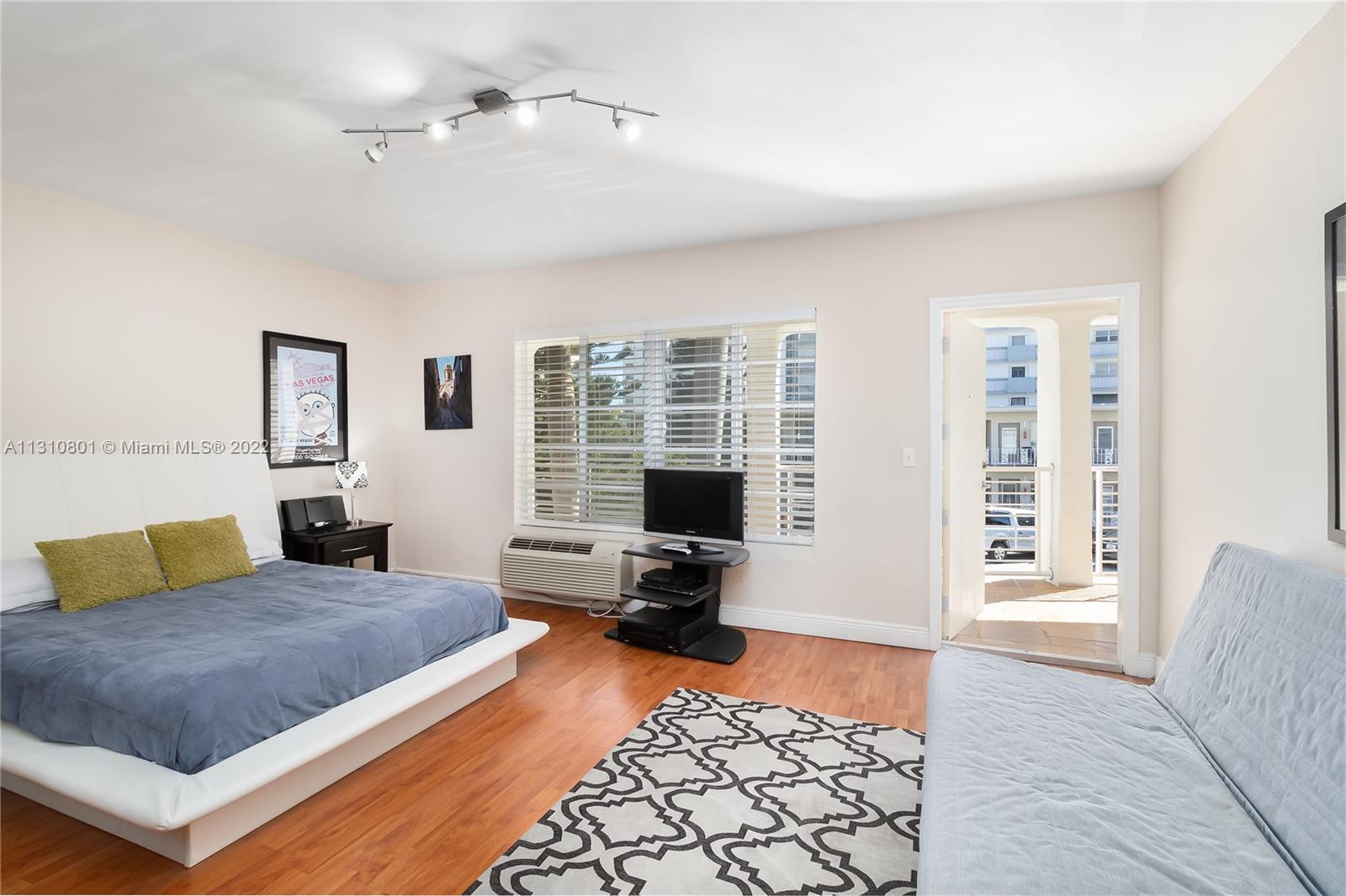 1241 14th St Unit: 11