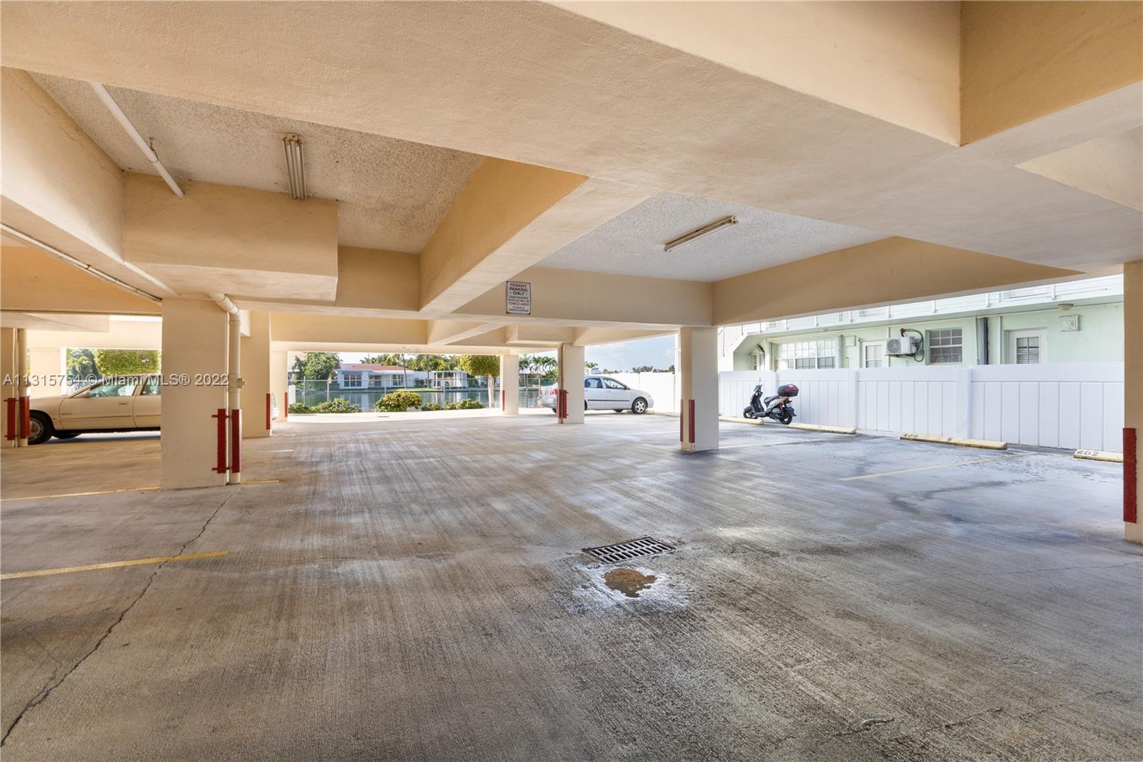 8530 Byron Ave Unit: 307