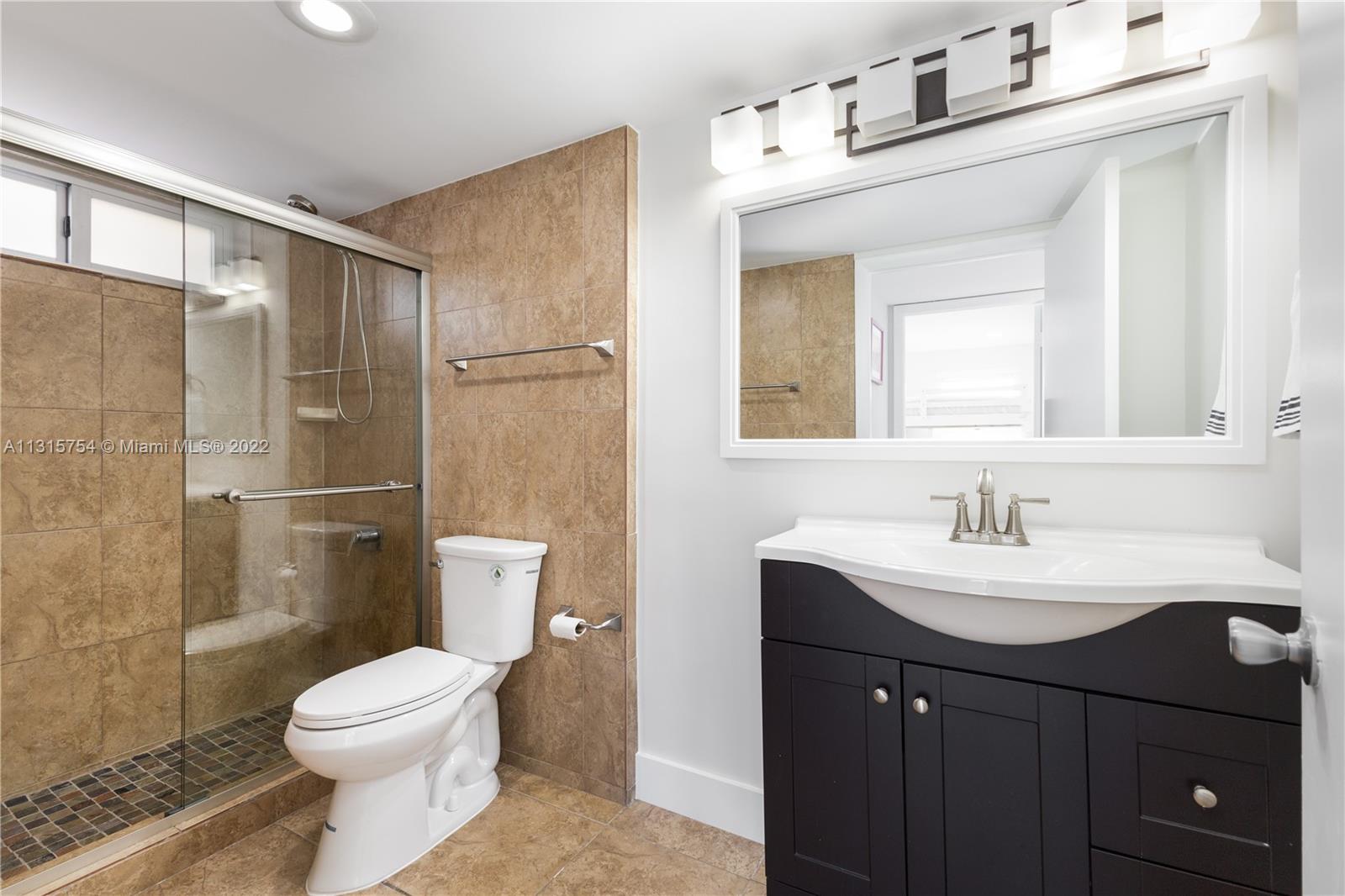 8530 Byron Ave Unit: 307