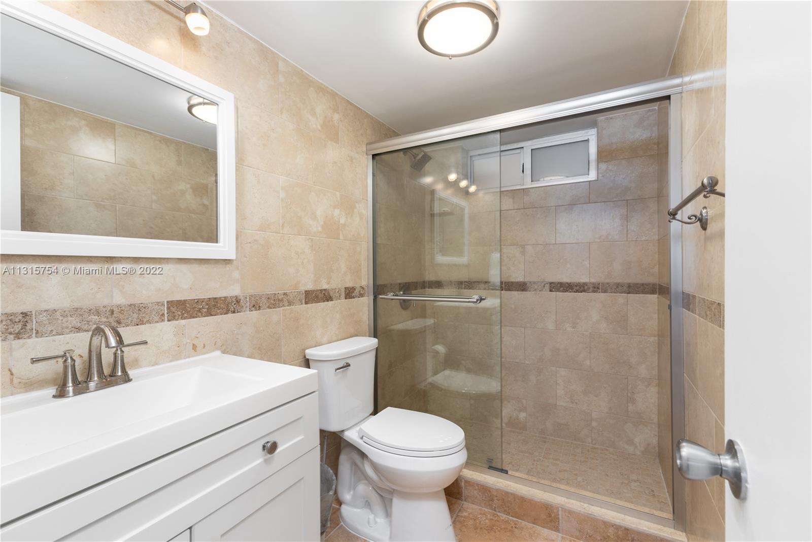 8530 Byron Ave Unit: 307