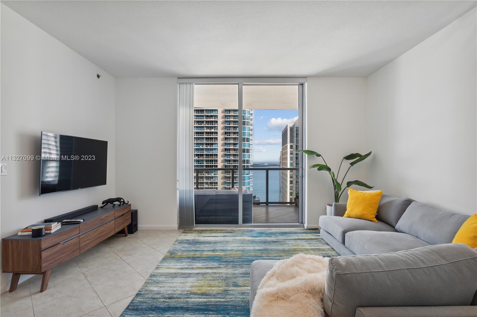 1060 Brickell Ave Unit: 2903