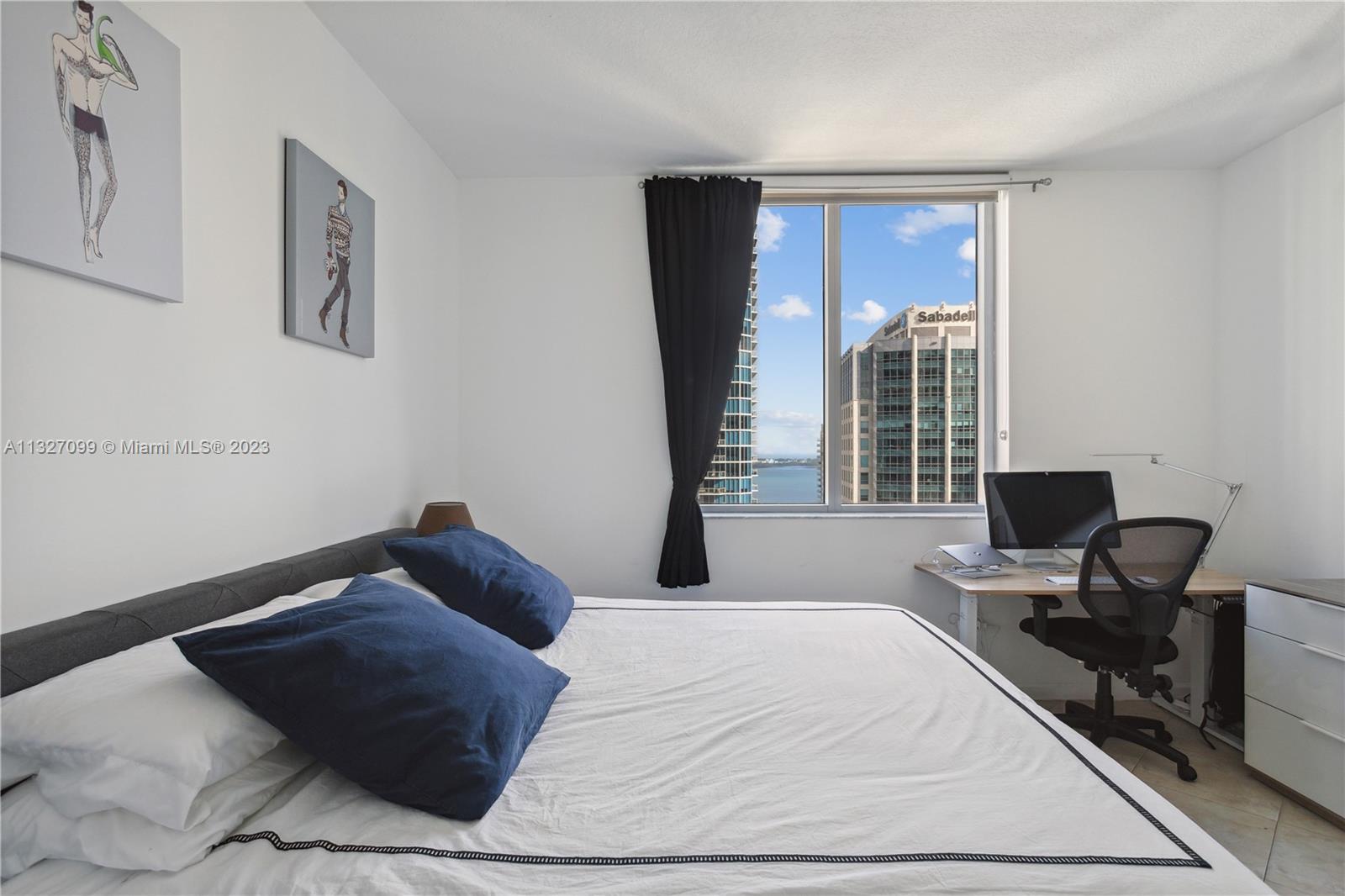 1060 Brickell Ave Unit: 2903