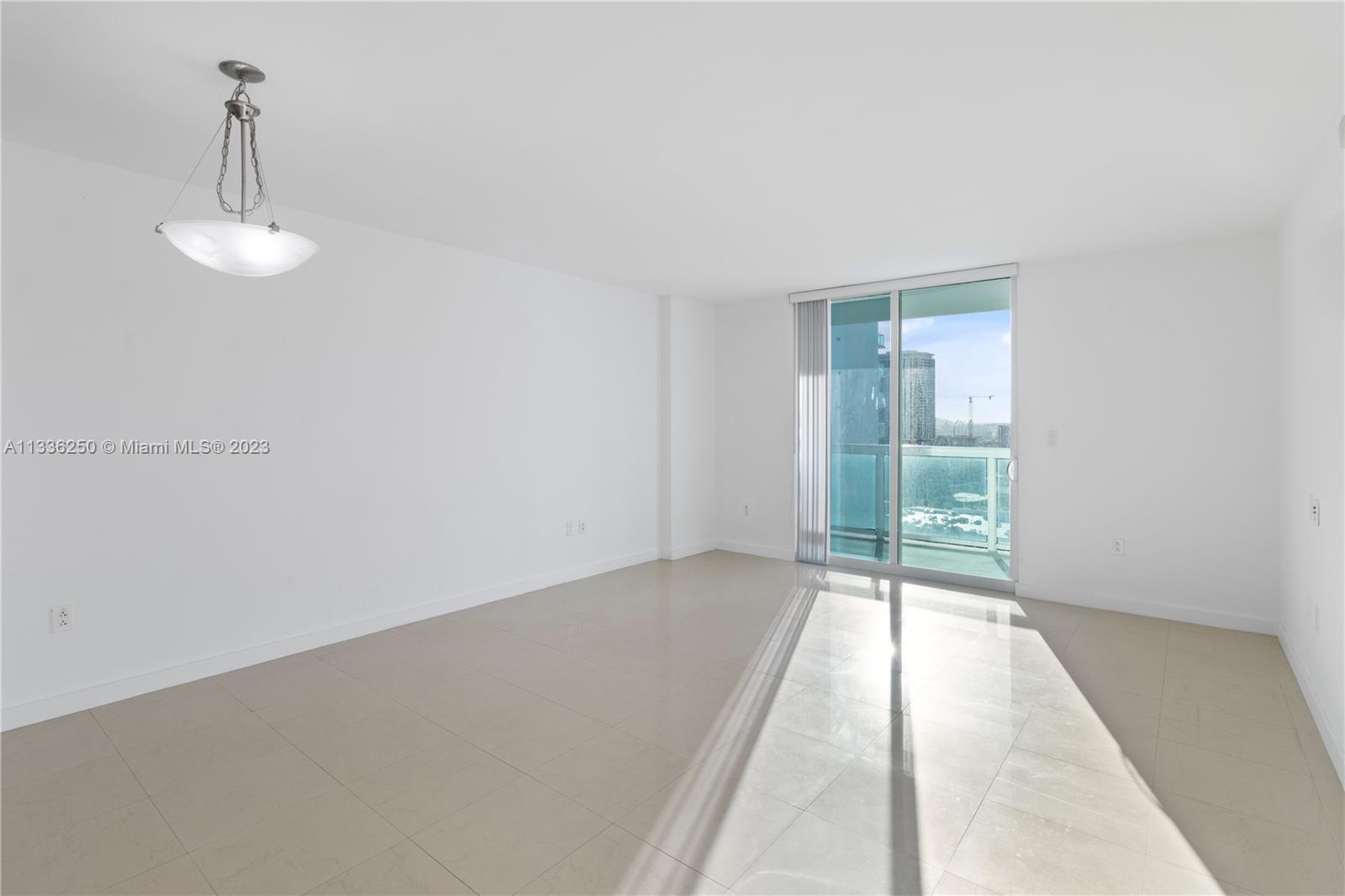 1800 N Bayshore Dr Unit: 2006