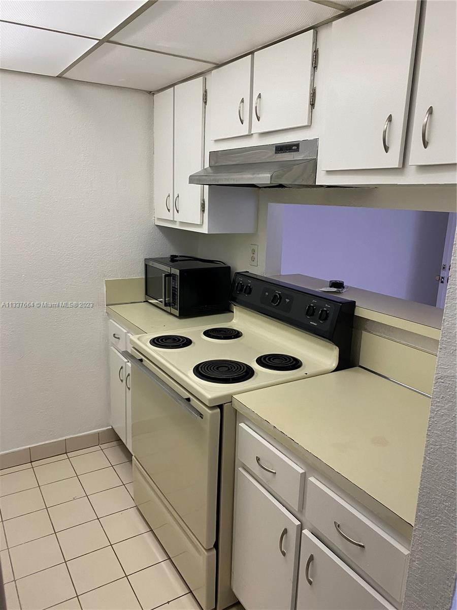 5821 Washington St Unit: 25