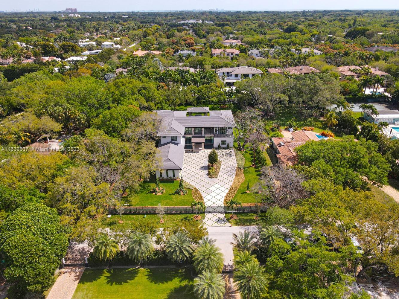 8825 SW 64 Ct