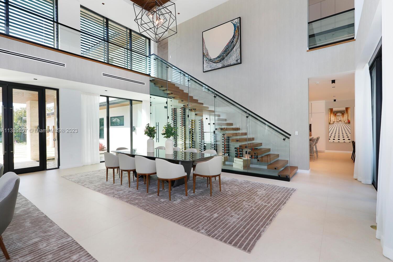 8825 SW 64 Ct