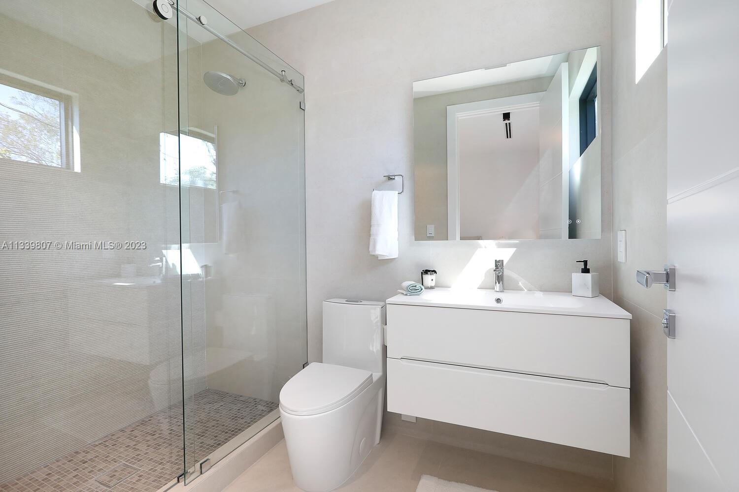 8825 SW 64 Ct