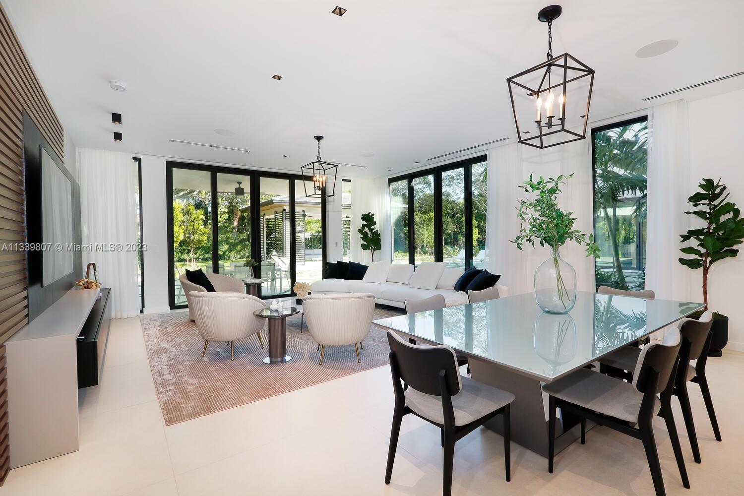 8825 SW 64 Ct