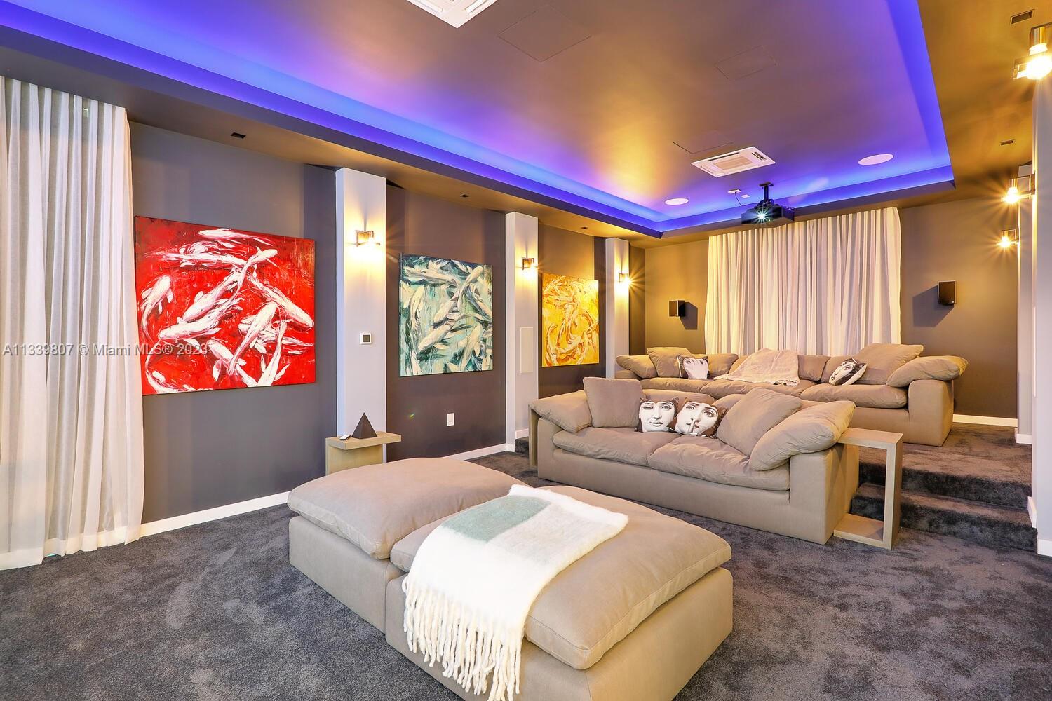 8825 SW 64 Ct