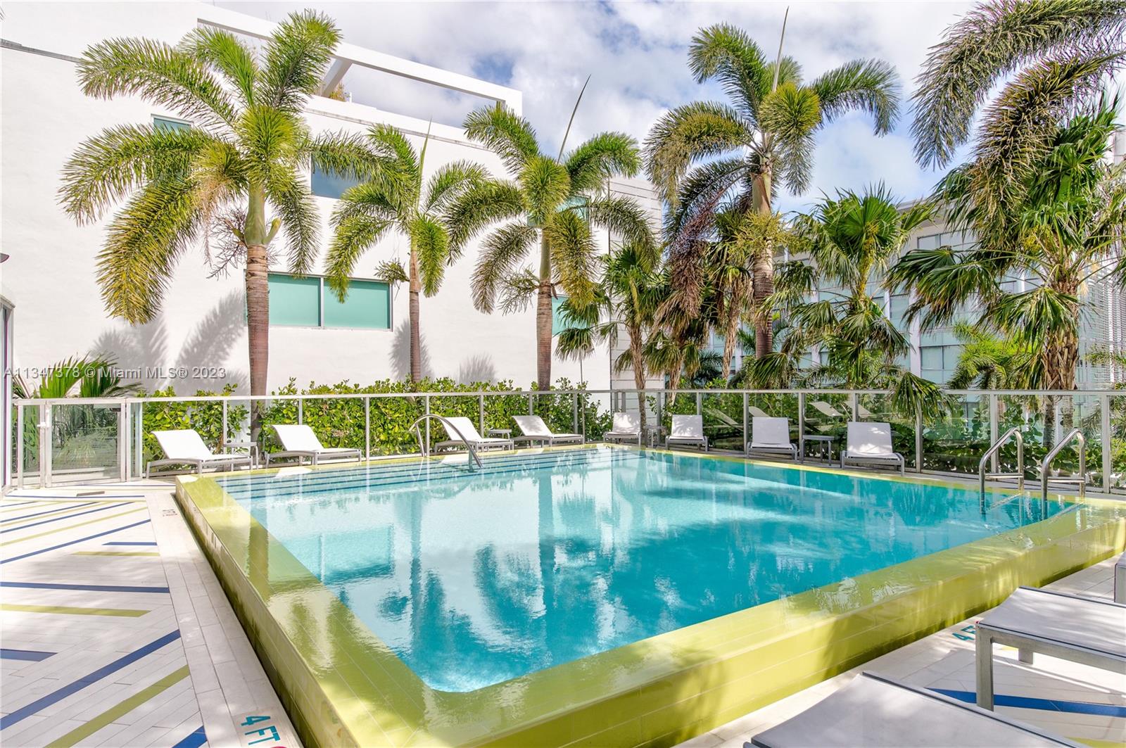 1700 Meridian Ave Unit: 406