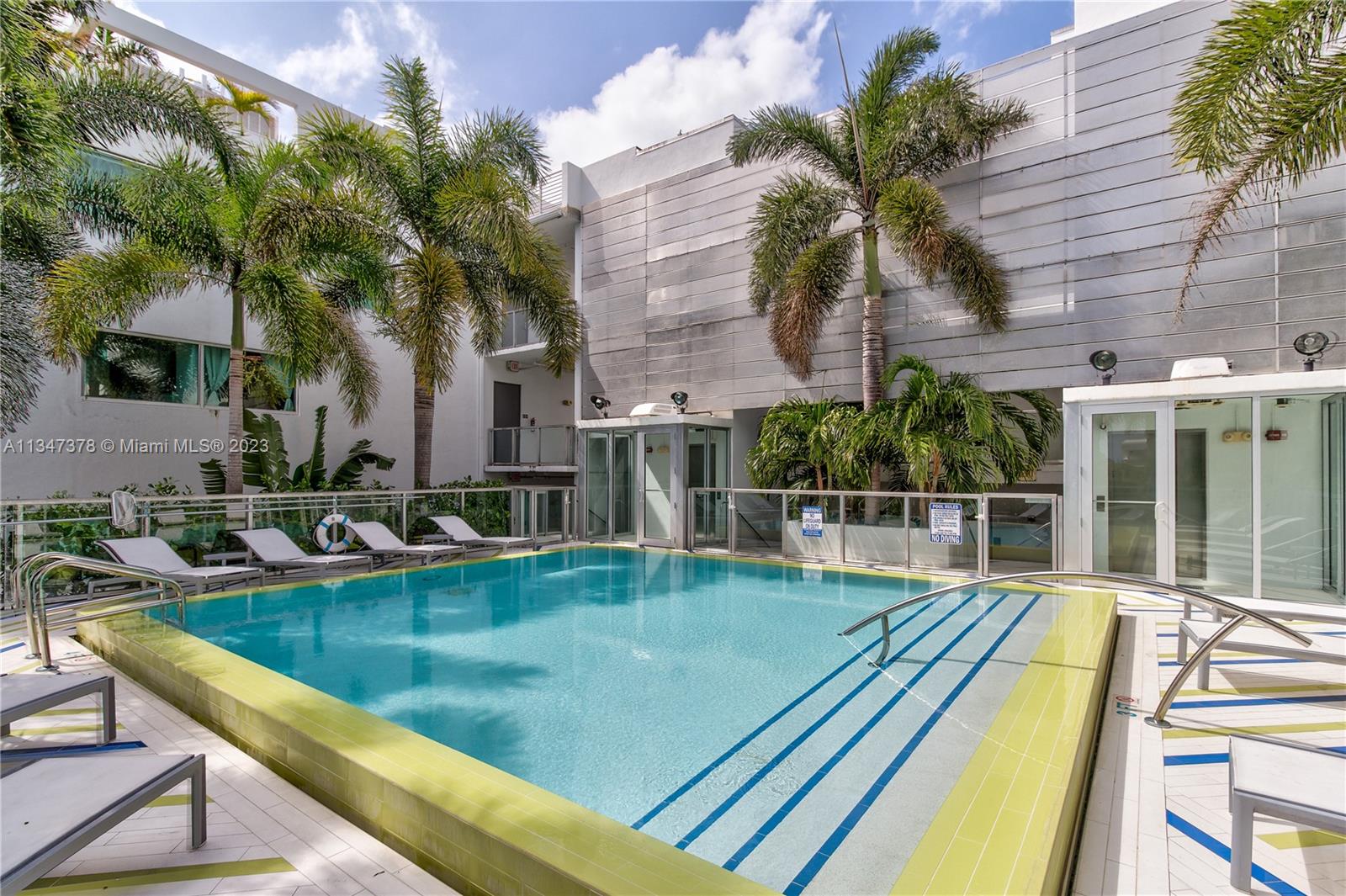 1700 Meridian Ave Unit: 406