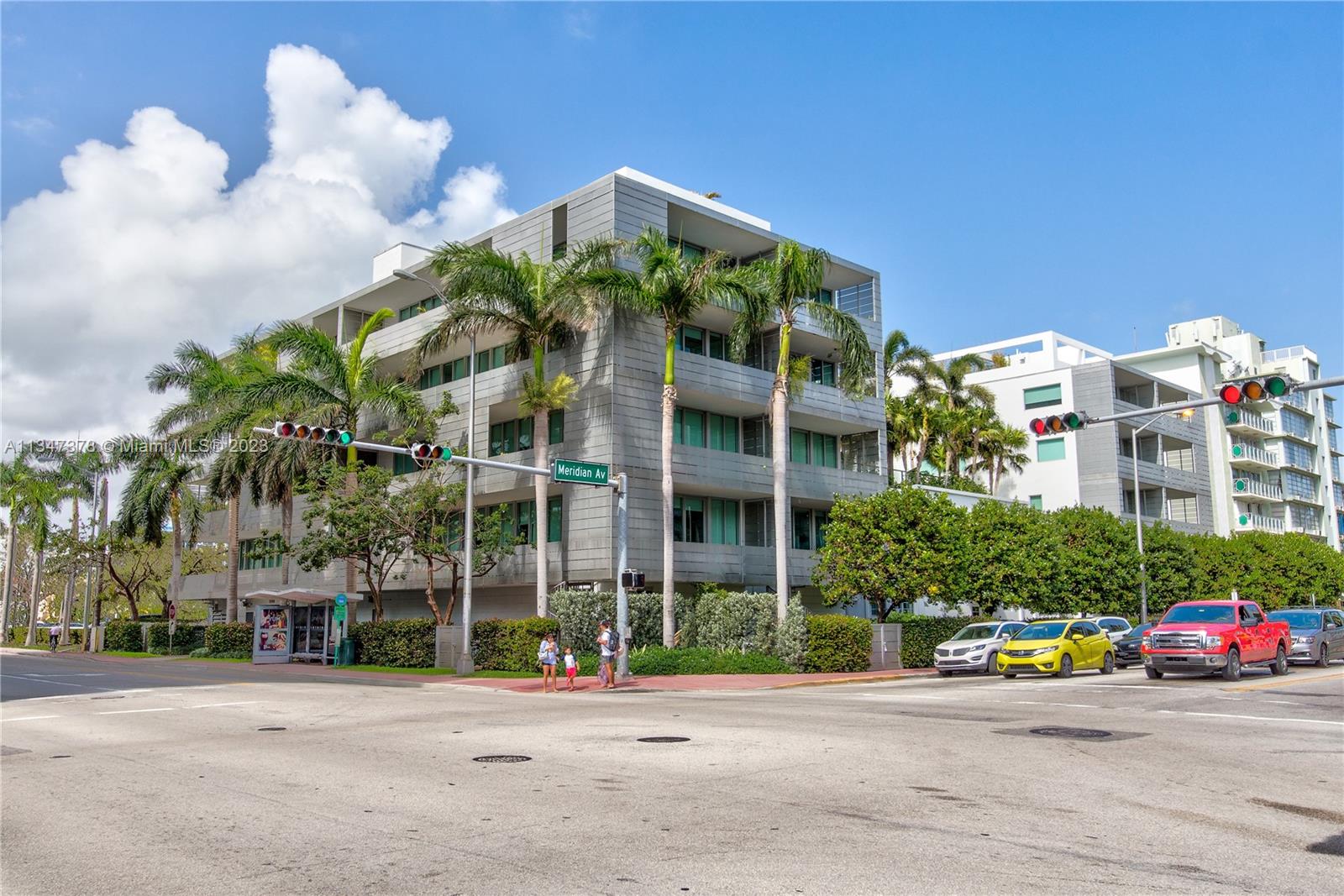 1700 Meridian Ave Unit: 406