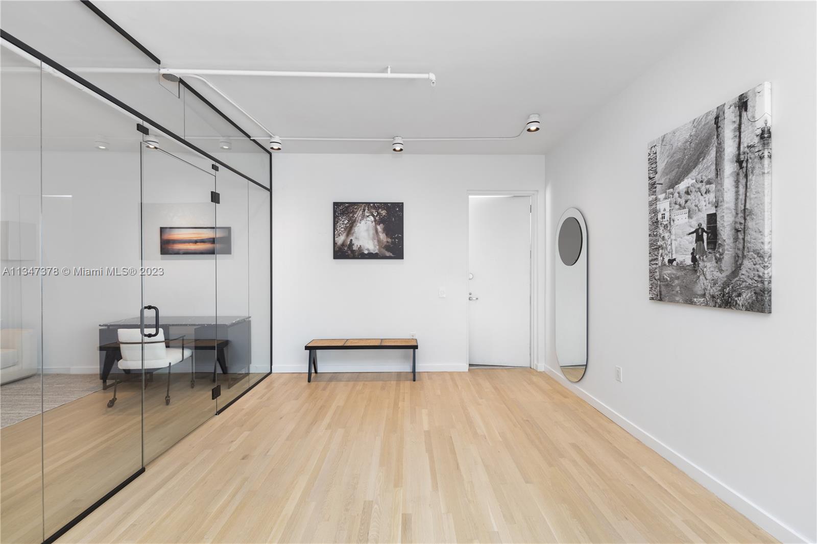 1700 Meridian Ave Unit: 406