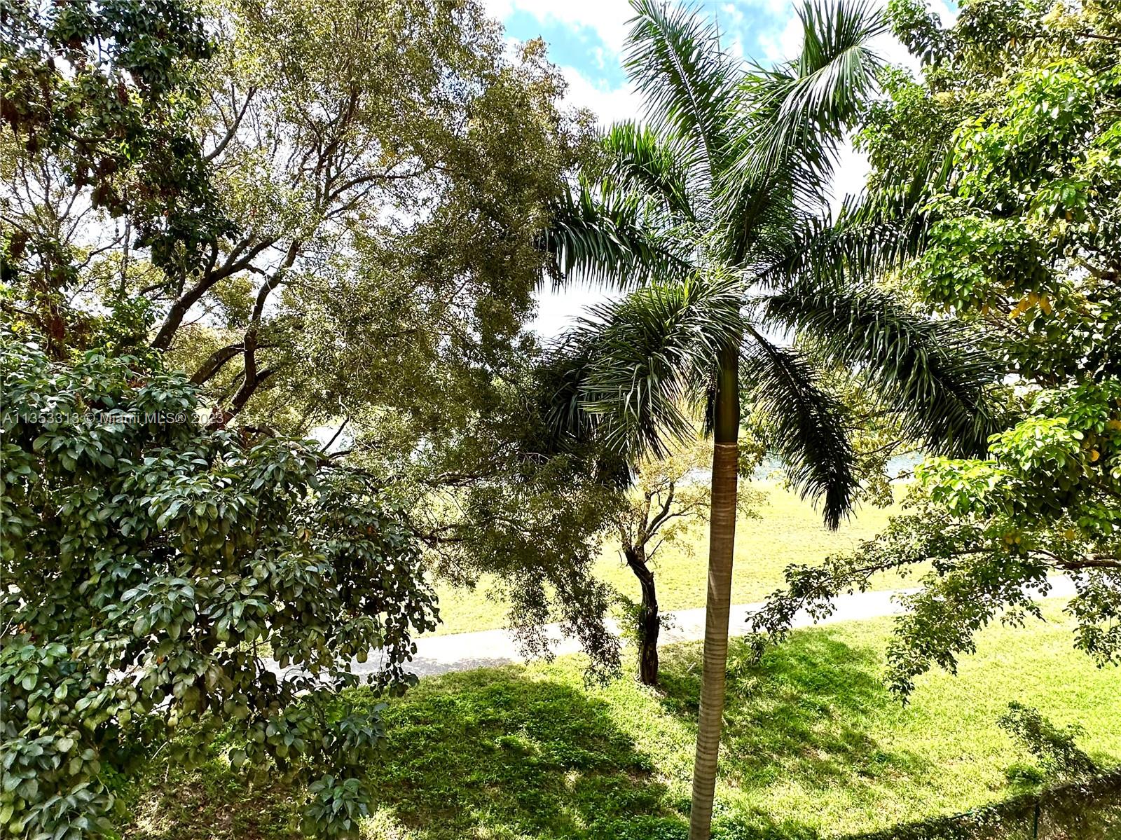9350 Fontainebleau Blvd Unit: 414