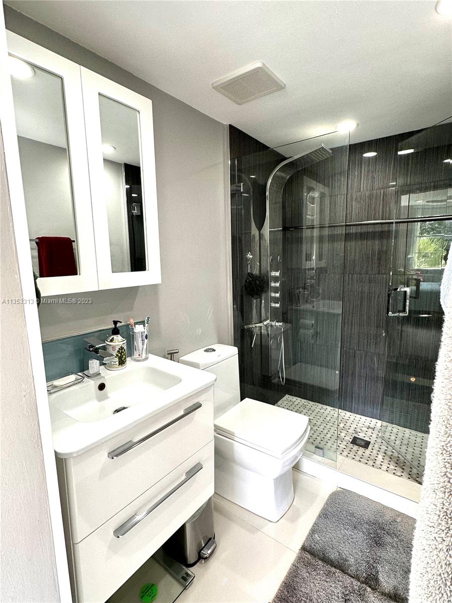 9350 Fontainebleau Blvd Unit: 414