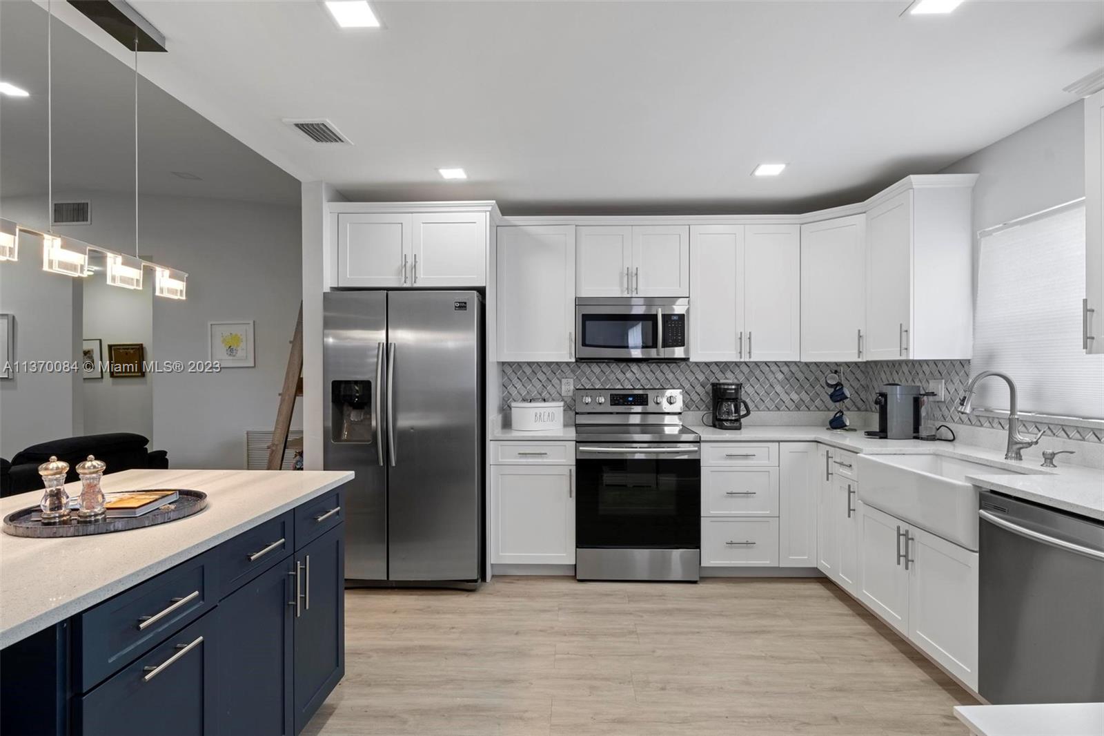 8676 Bridle Path Ct Unit: 108B