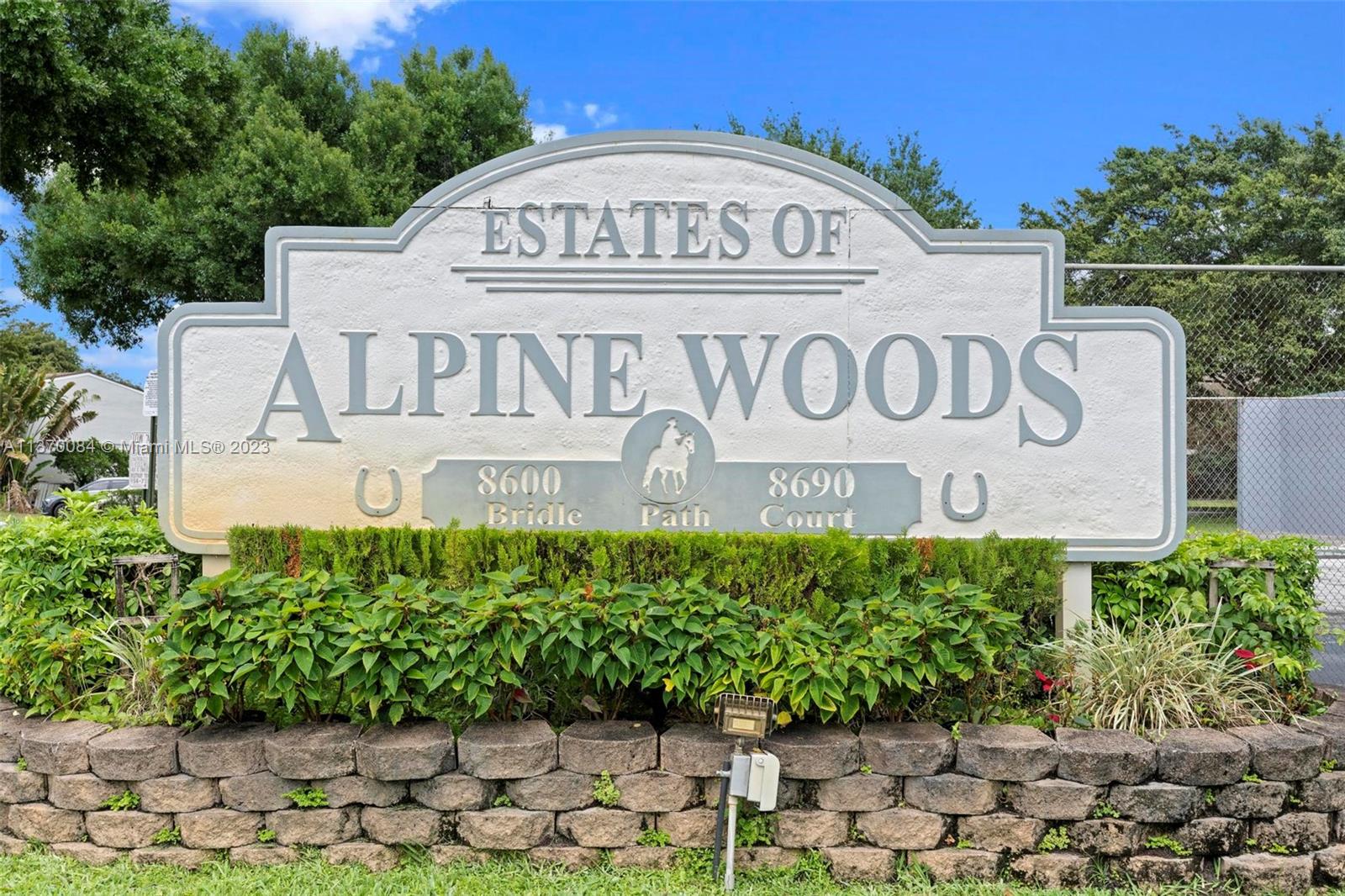 8676 Bridle Path Ct Unit: 108B