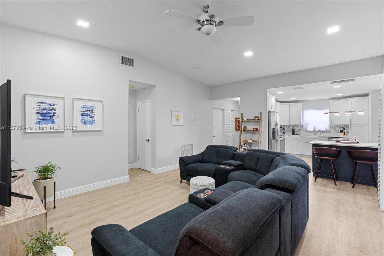 8676 Bridle Path Ct Unit: 108B