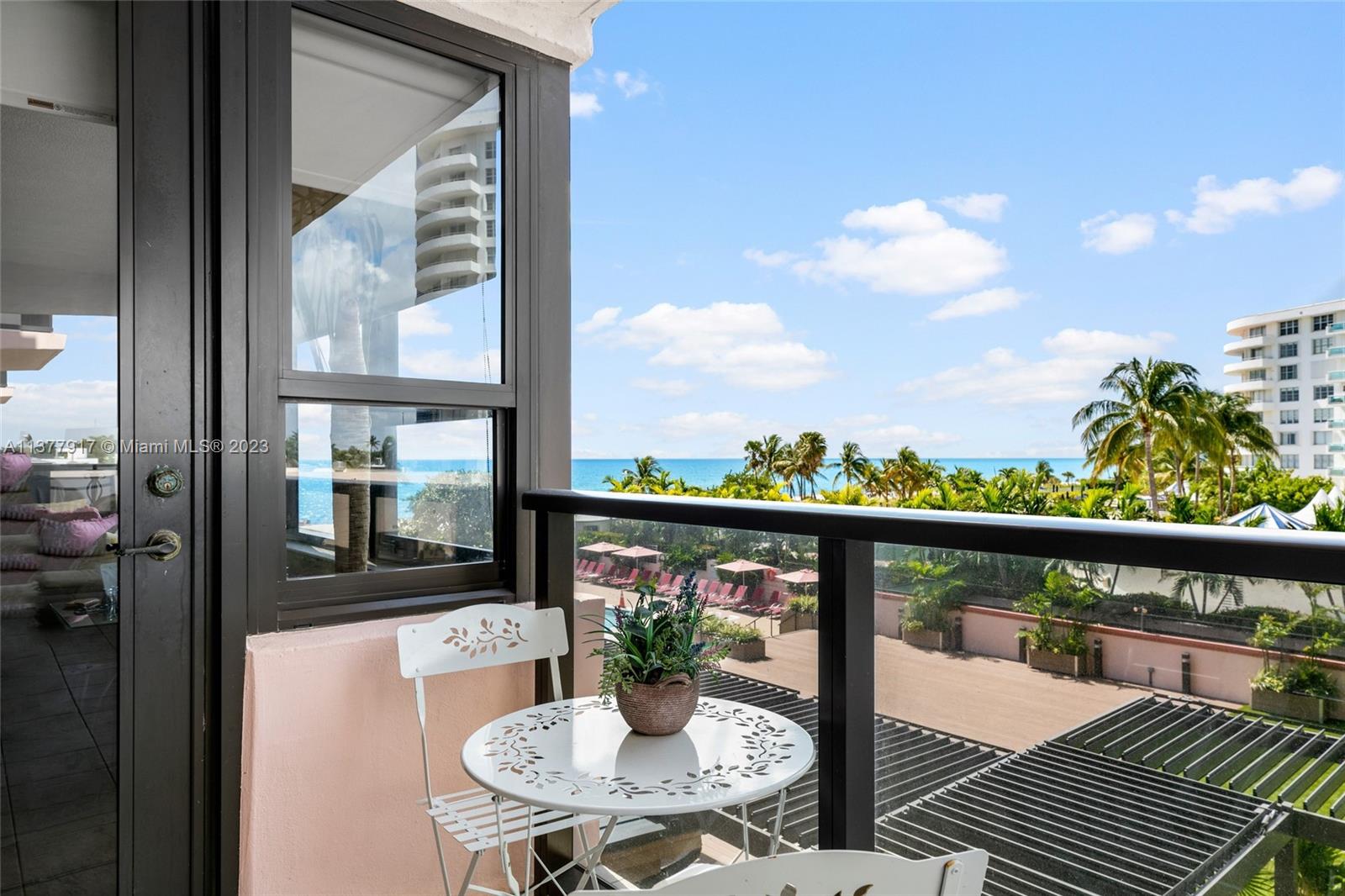 5225 Collins Ave # 503