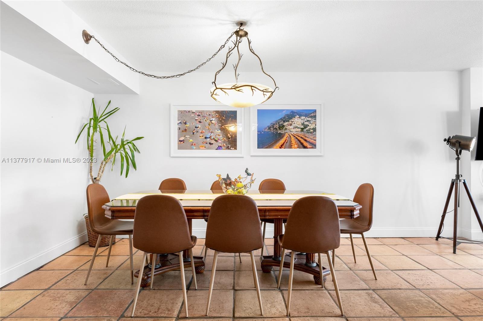 5225 Collins Ave # 503