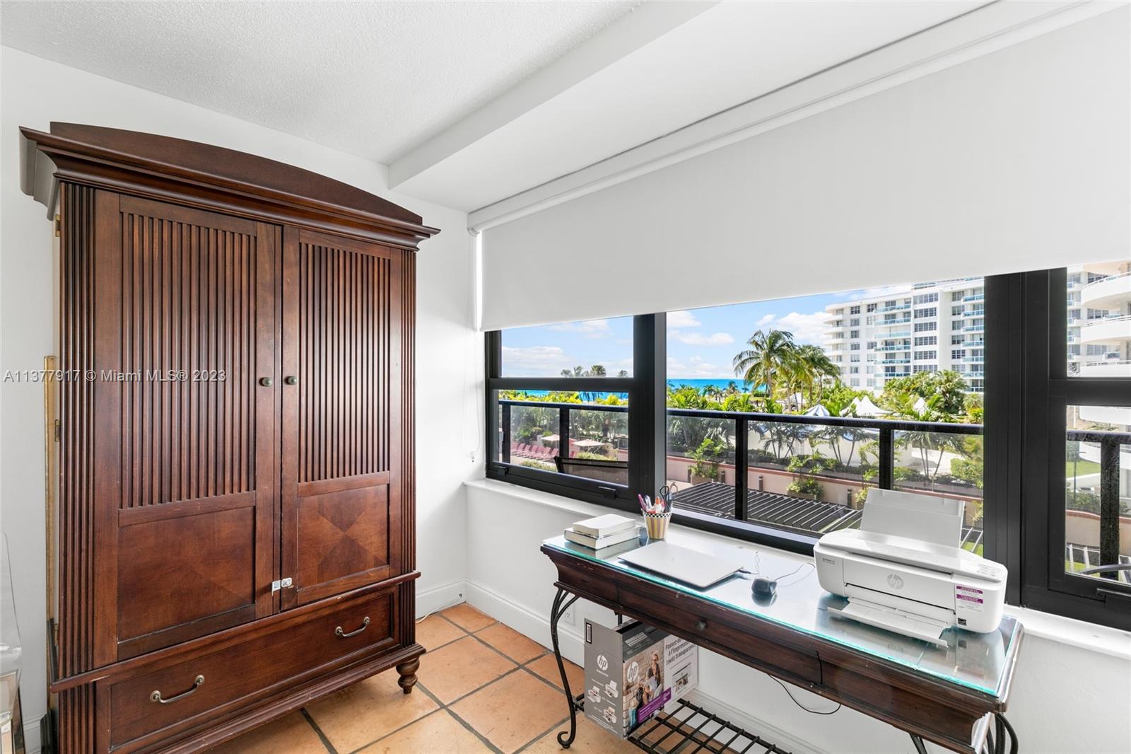 5225 Collins Ave # 503