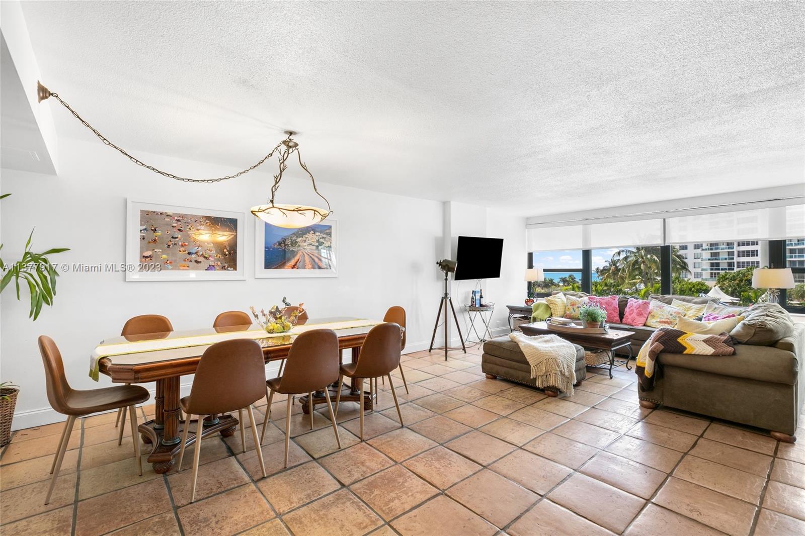 5225 Collins Ave # 503