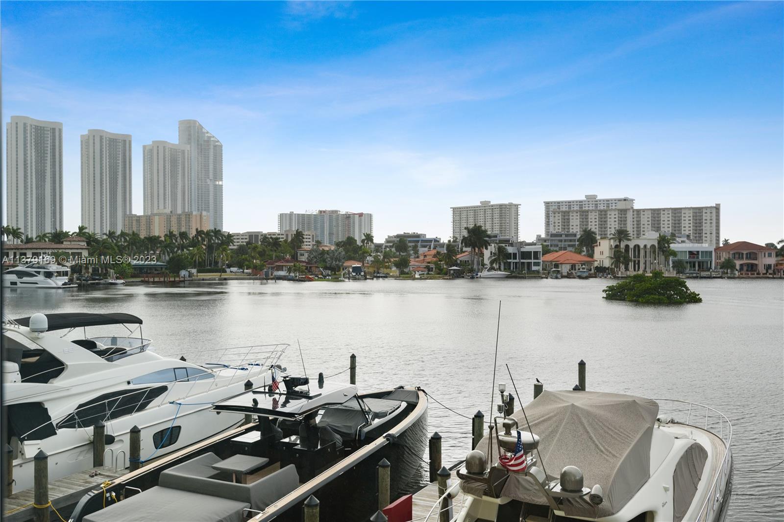 400 Sunny Isles Blvd Unit: 102