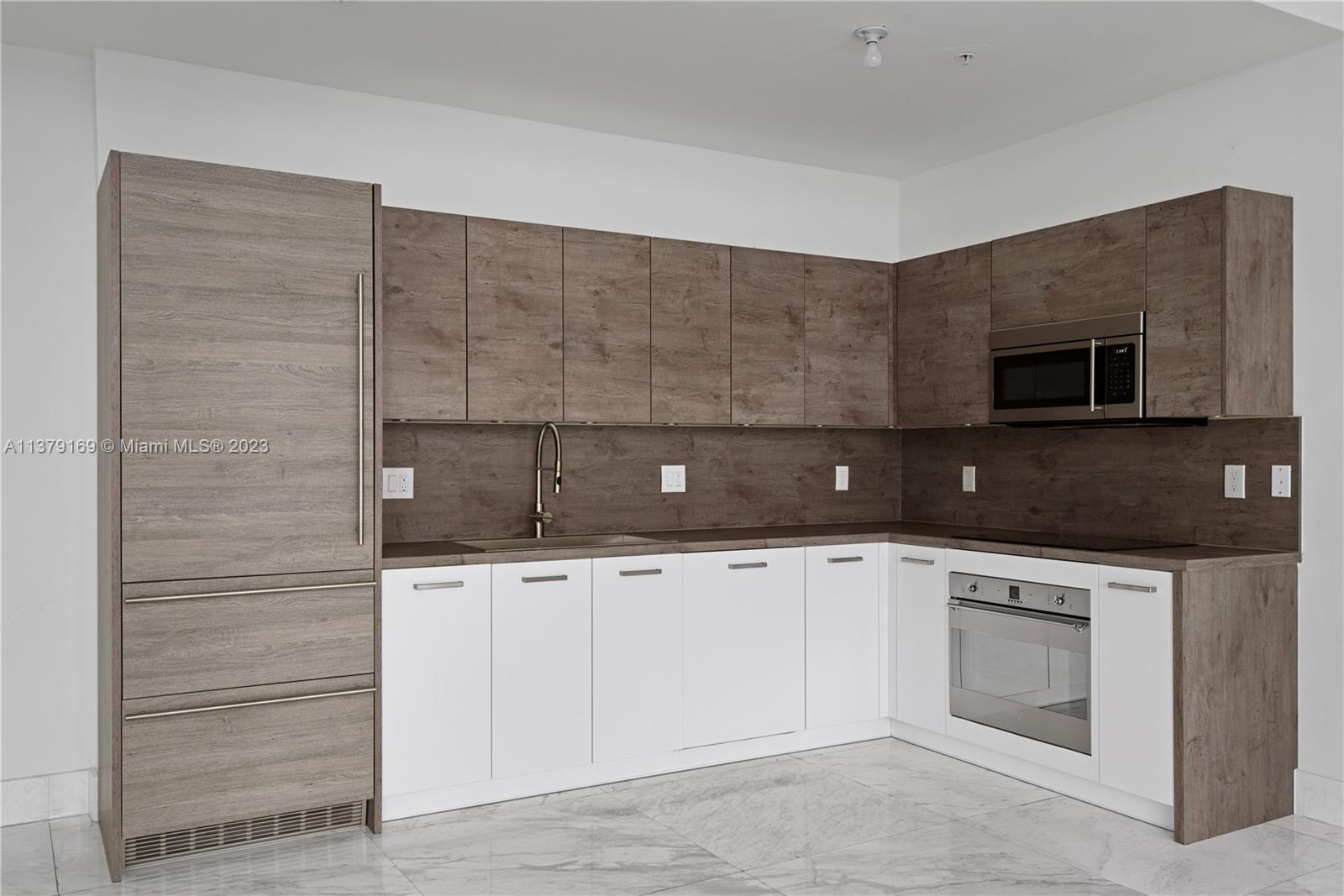 400 Sunny Isles Blvd Unit: 102