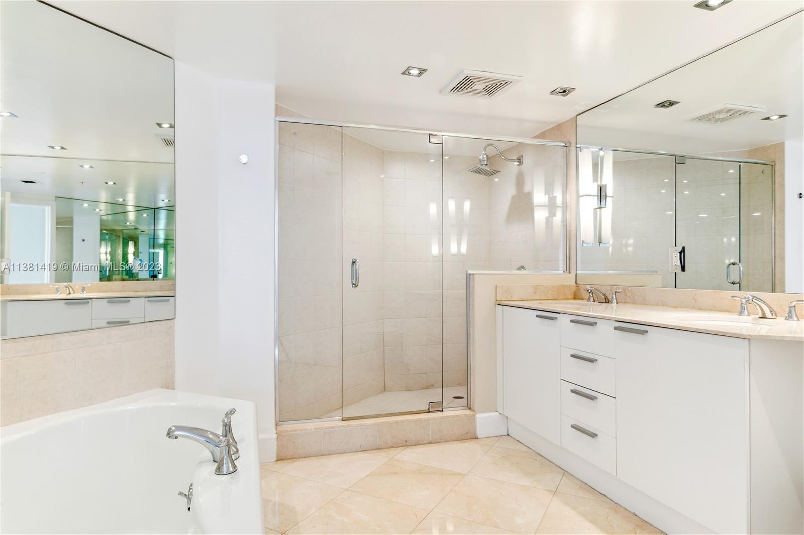 16699 Collins Ave Unit: 3602