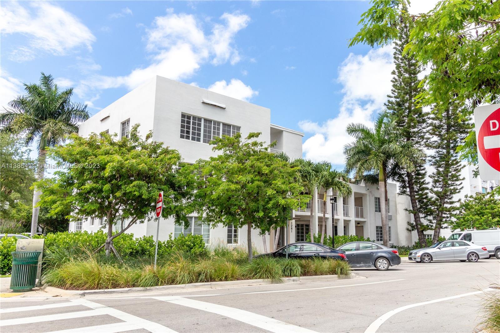 1241 14th St Unit: 5