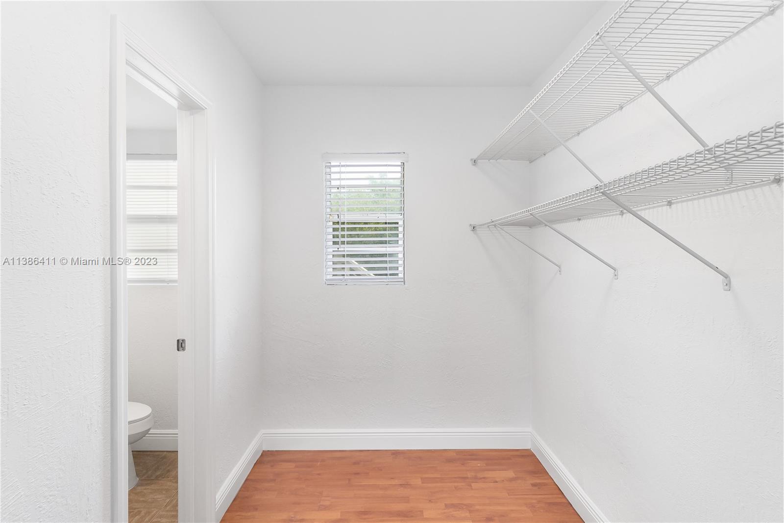 1241 14th St Unit: 5