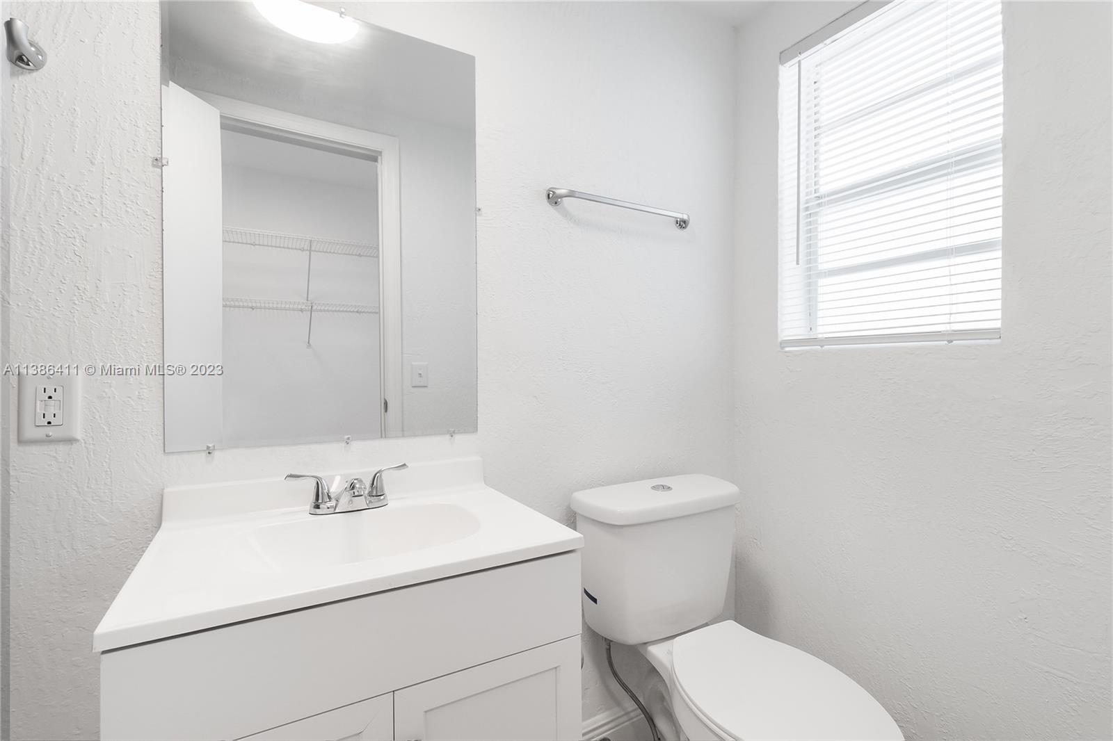 1241 14th St Unit: 5