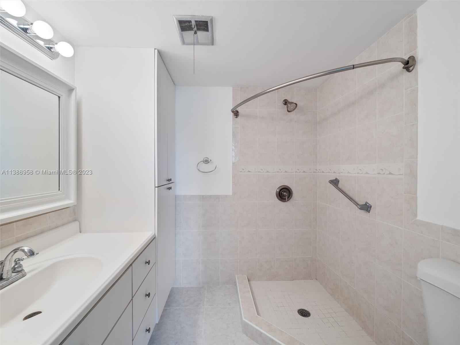 5980 NW 64th Ave Unit: 104