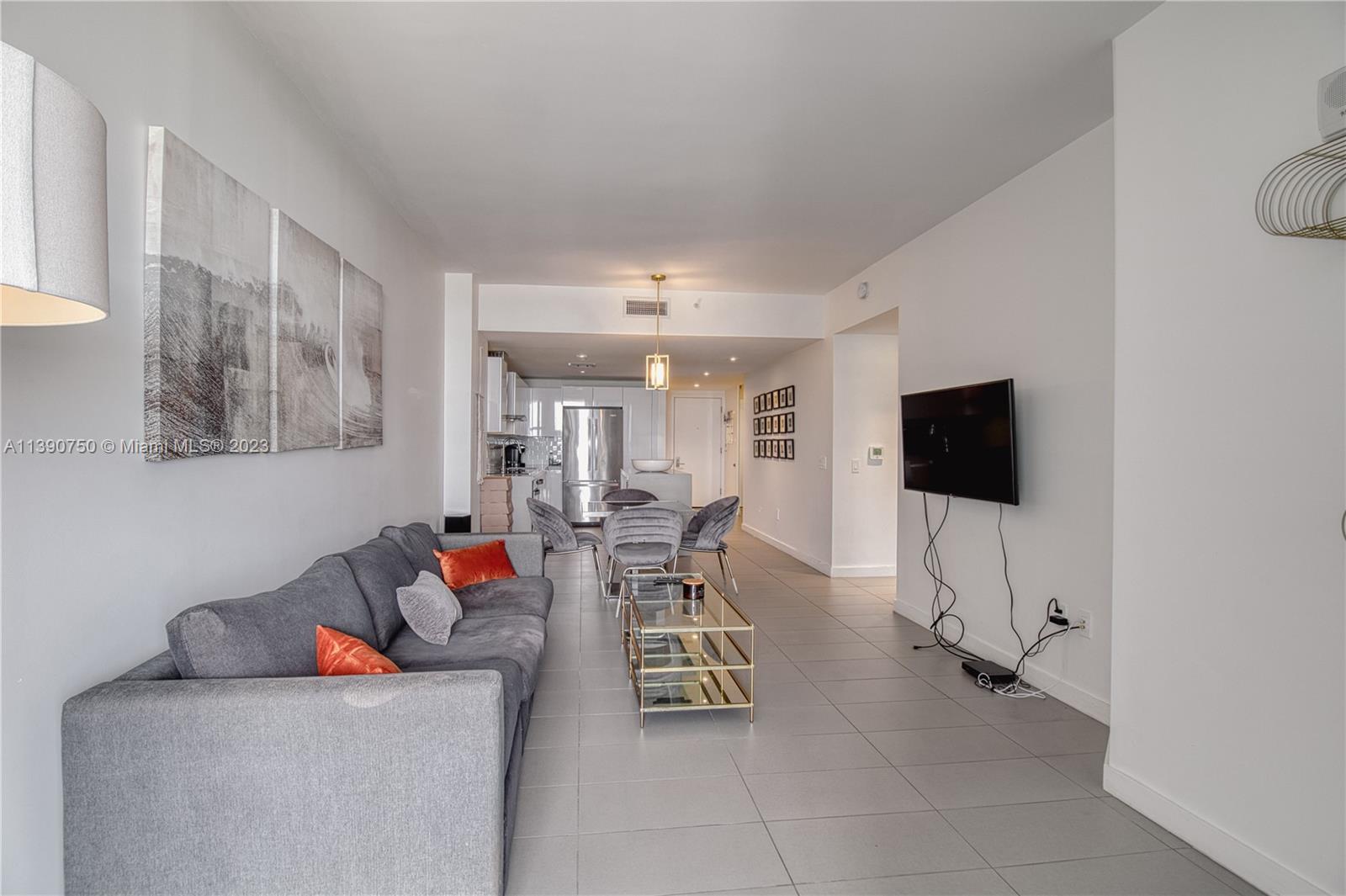 1600 NE 1st Ave Unit: 1111