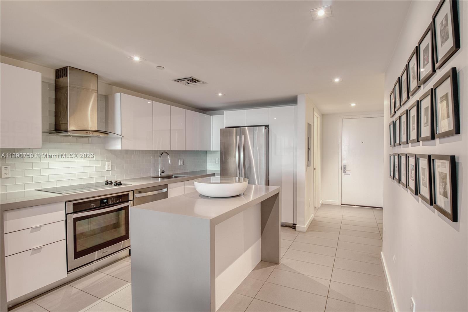 1600 NE 1st Ave Unit: 1111