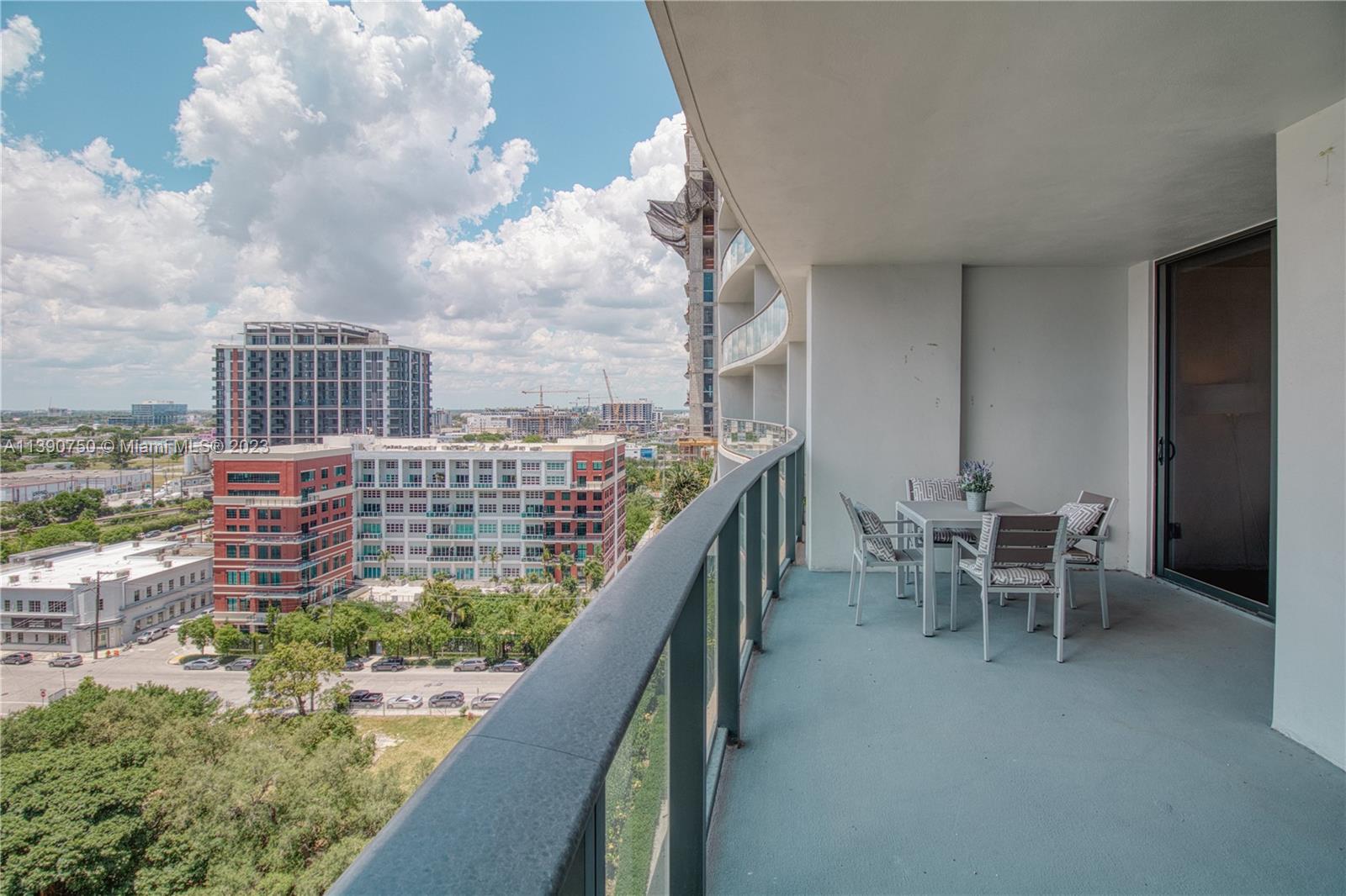 1600 NE 1st Ave Unit: 1111