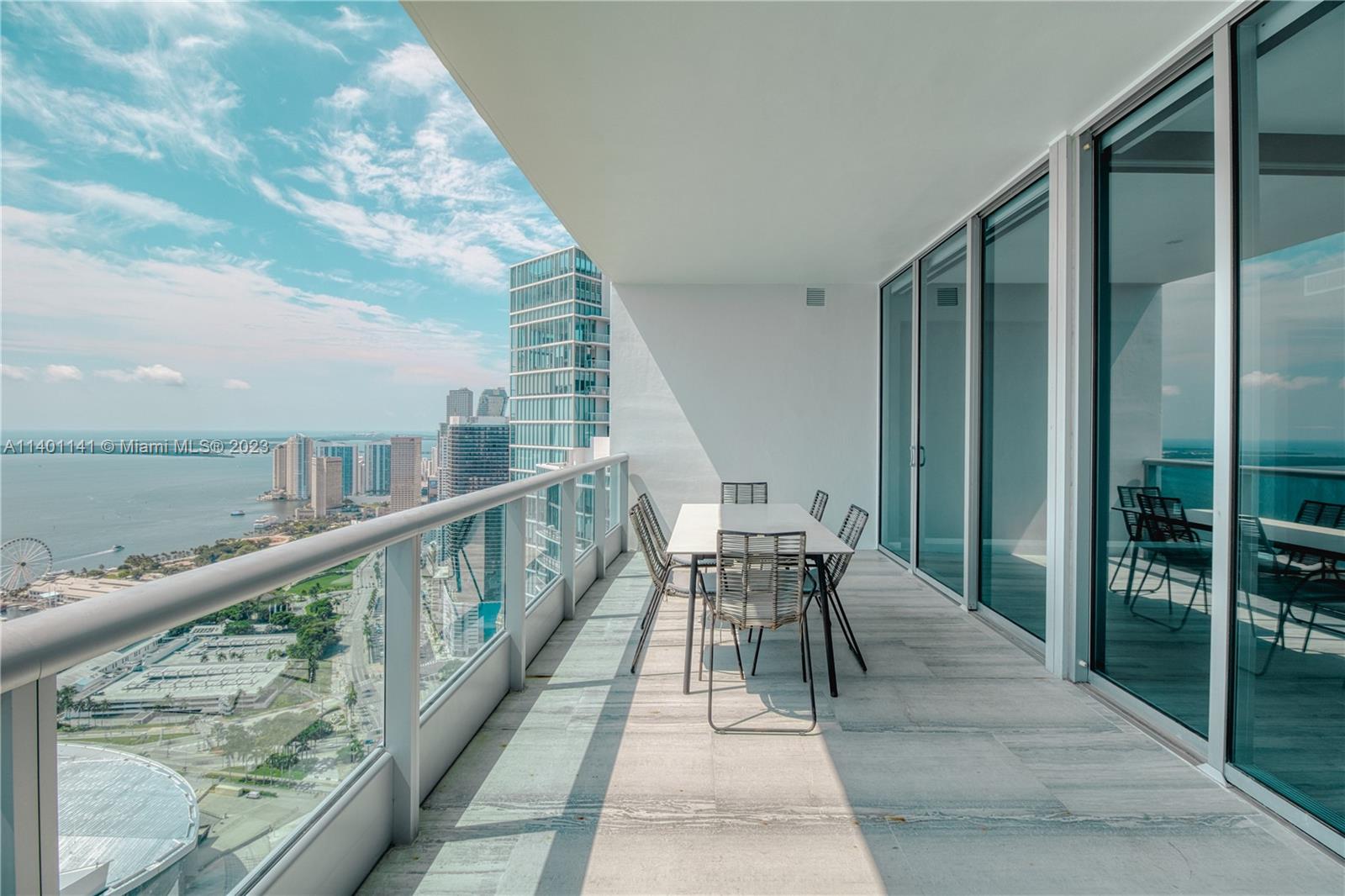 900 Biscayne Blvd Unit: 5605